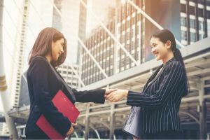 Lionsworld Virtual Office lets you place City Hall, Singapore on your business cards and mastheads.